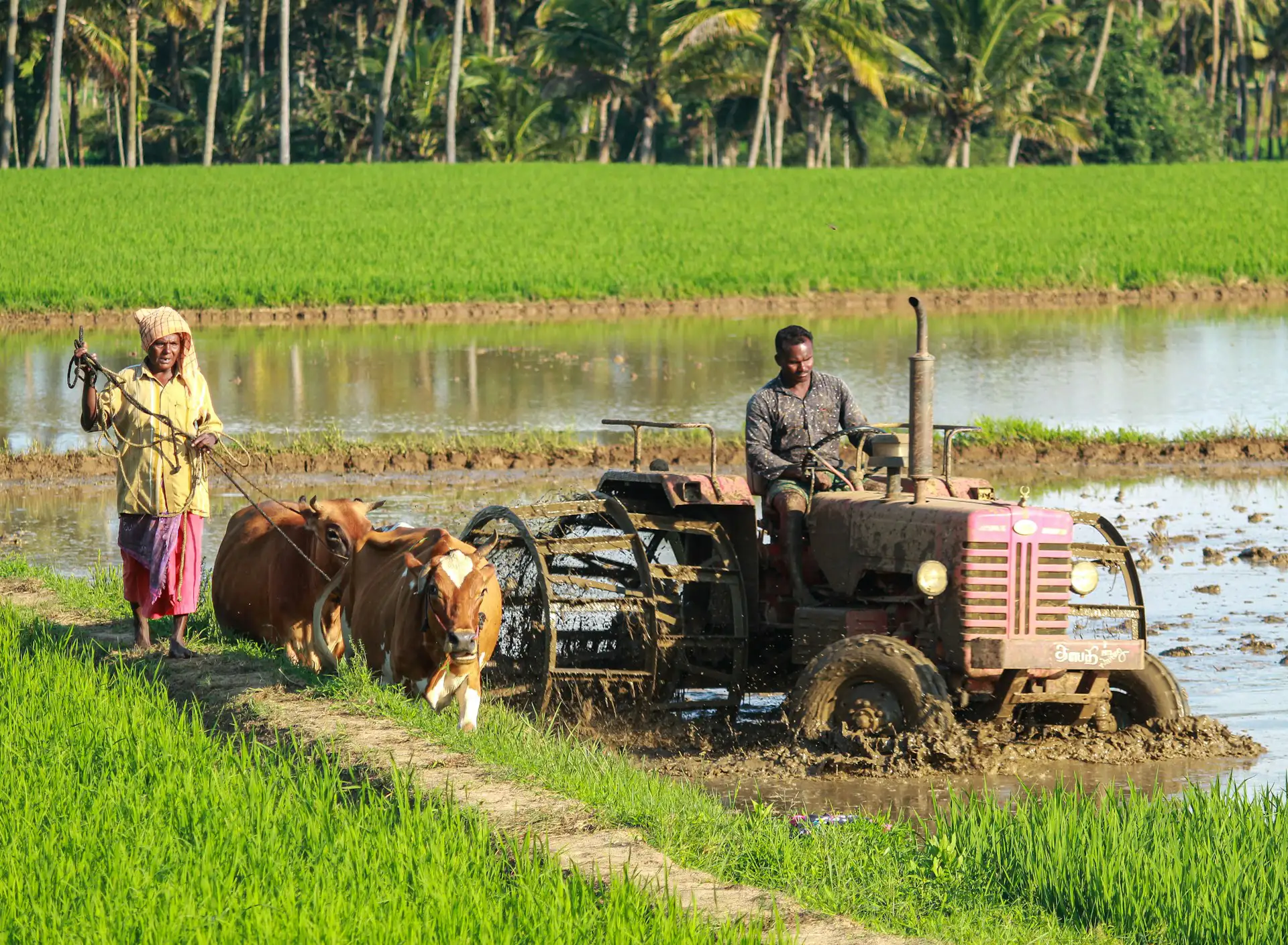 Putting Farmers First: How BhuAkshaya is Rebuilding the Backbone of Agriculture